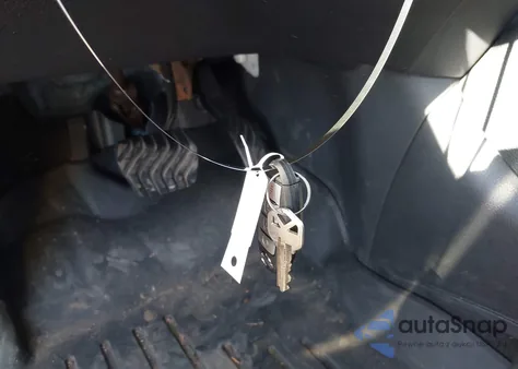 2017 Nissan Rogue Sv z USA, uszkodzony, nr VIN JN8AT2MV4HW271069